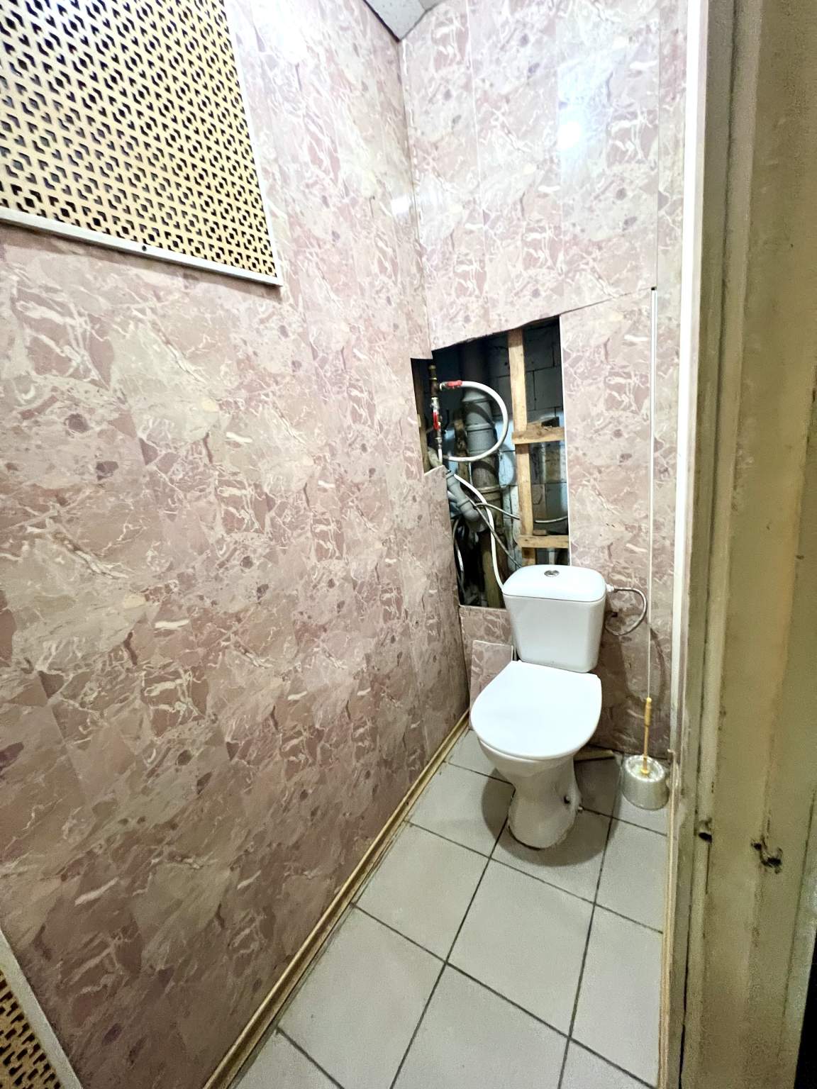 Продам магазин 47.4 м.кв.