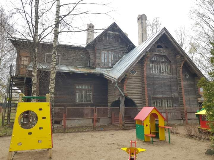 Продам торговое помещение 475.6 м.кв.