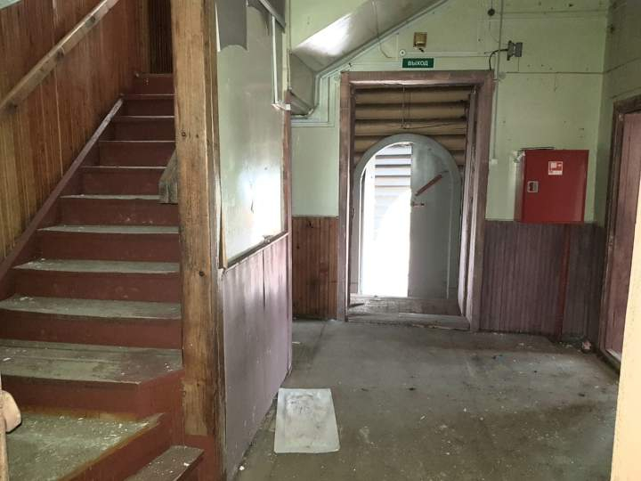 Продам торговое помещение 475.6 м.кв.
