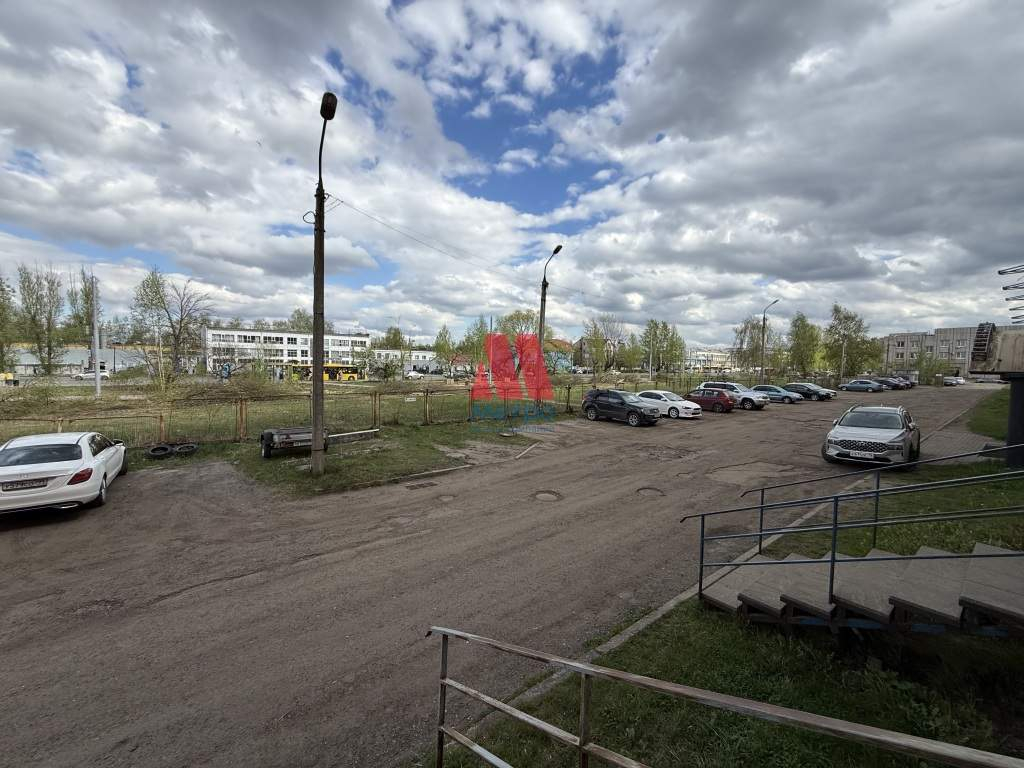Сдам в аренду магазин 131 м.кв.