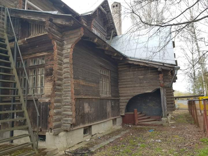 Продам торговое помещение 475.6 м.кв.