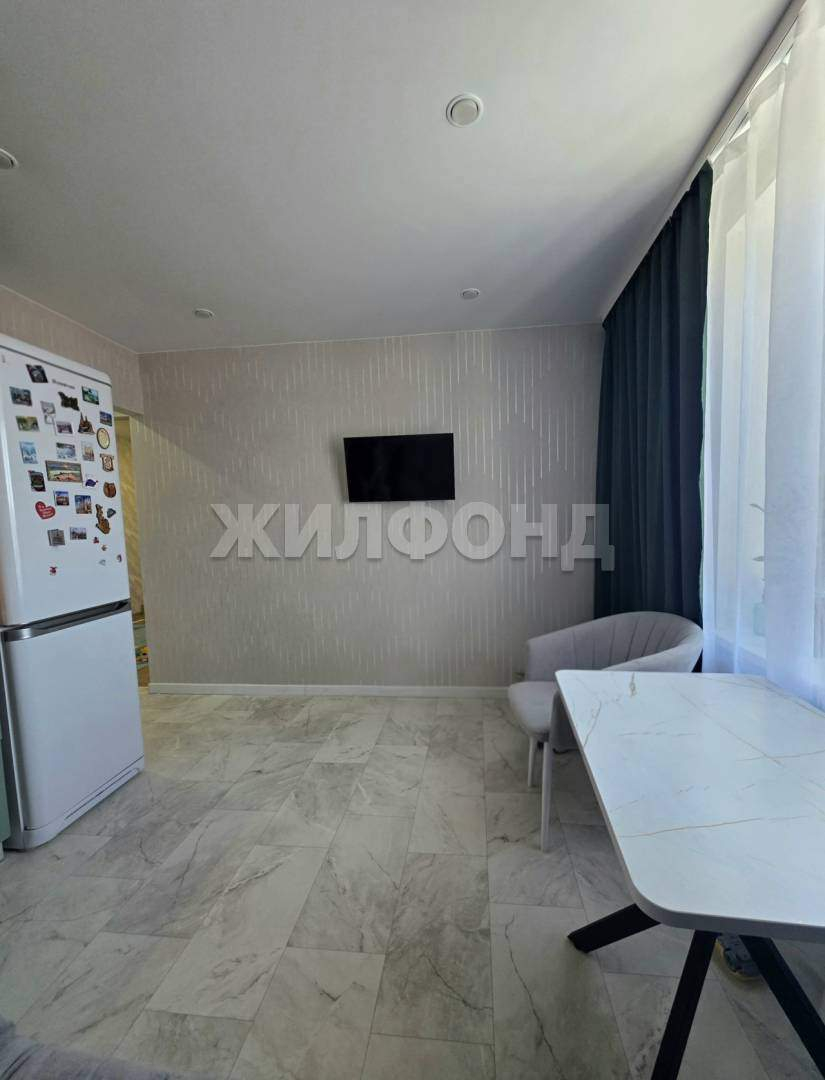 Квартира на продажу в Северске, Ленинградская улица, 34 фото №2