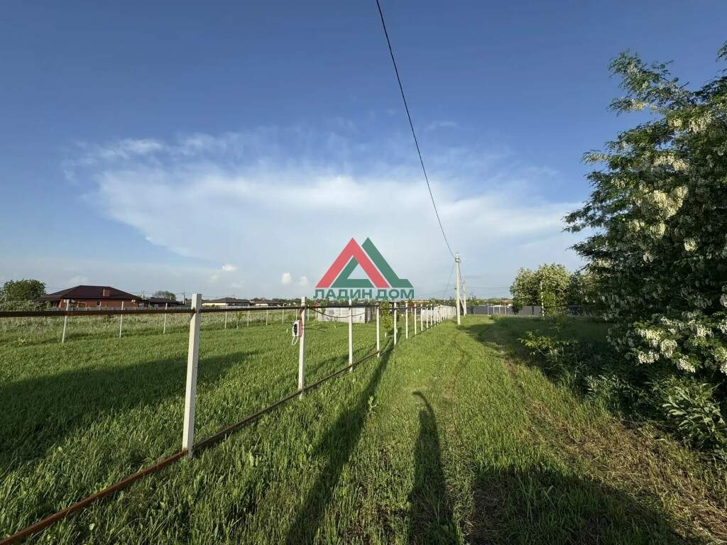 Продам земельный участок 493 м.кв.