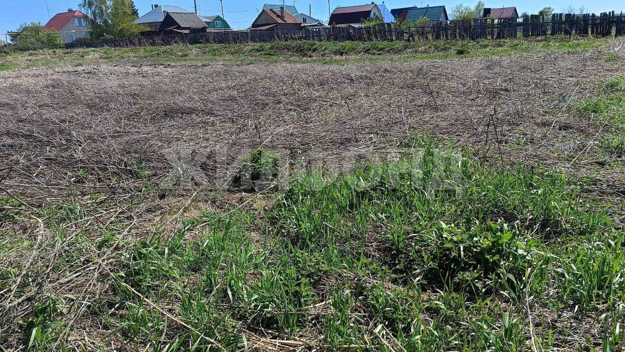 Продам земельный участок 800 м.кв.