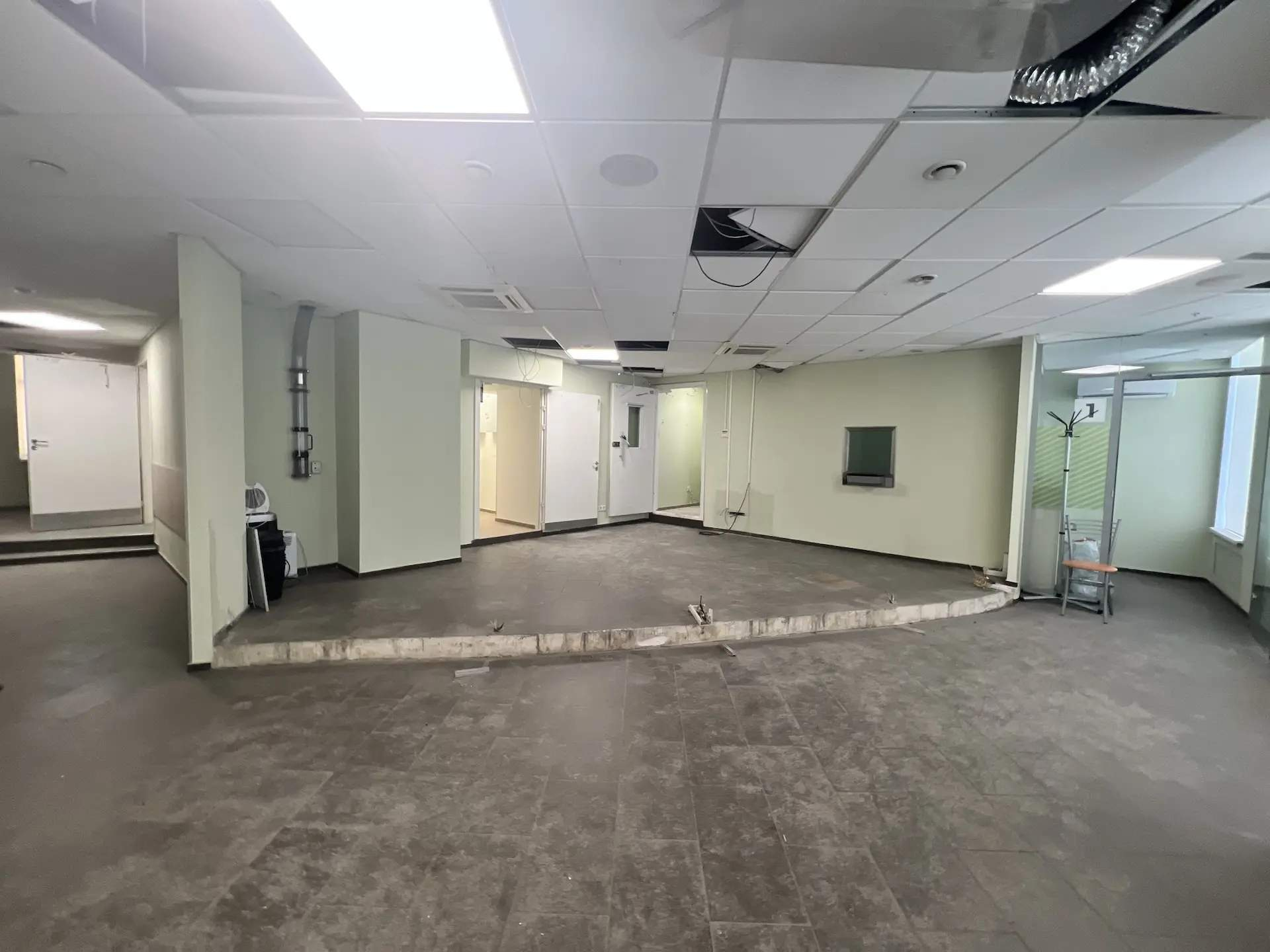 Сдам в аренду офис 136.5 м.кв.