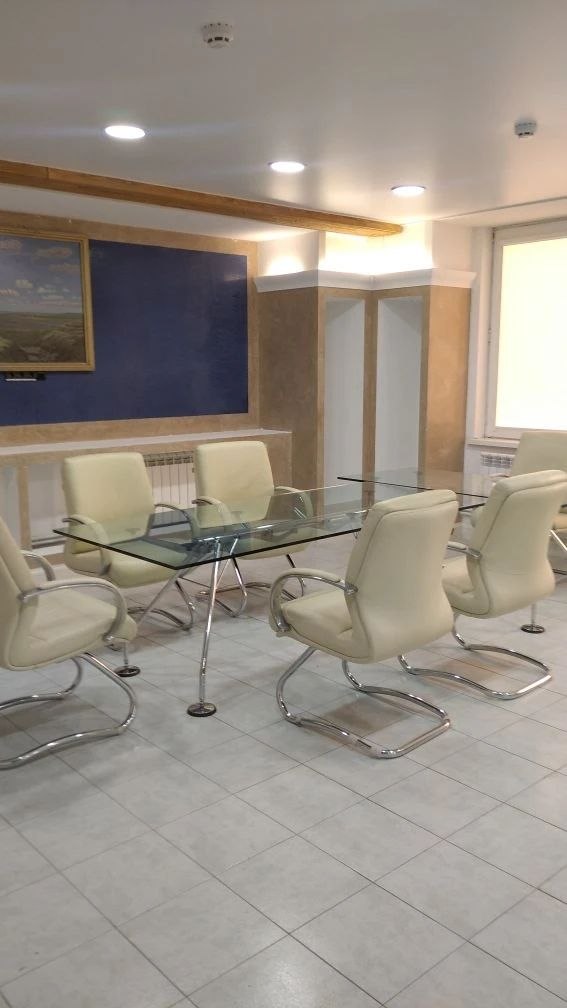 Сдам в аренду офис 225 м.кв.