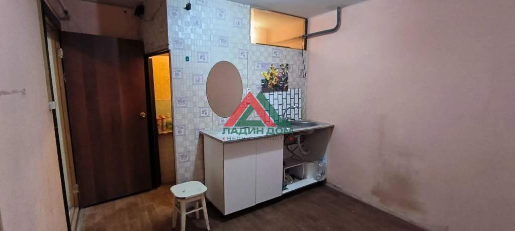 Продам офис 35.6 м.кв.