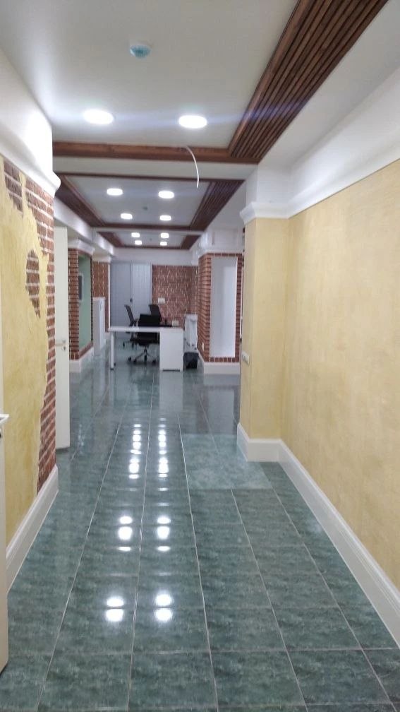 Сдам в аренду офис 225 м.кв.
