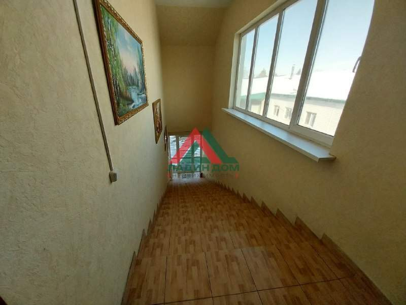 Сдам в аренду магазин 211.5 м.кв.