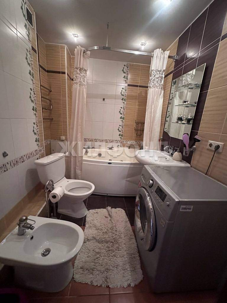 Квартира на продажу в Красноярске, Урванцева улица, 12 фото №7
