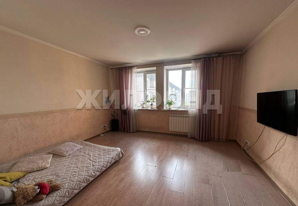 Квартира на продажу в Красноярске, Урванцева улица, 12 фото №9