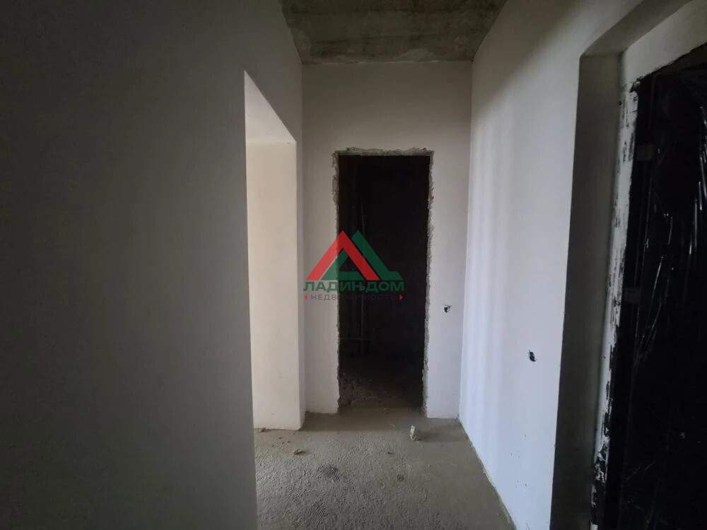 Квартира на продажу в Южном, Мира улица, 36б фото №0