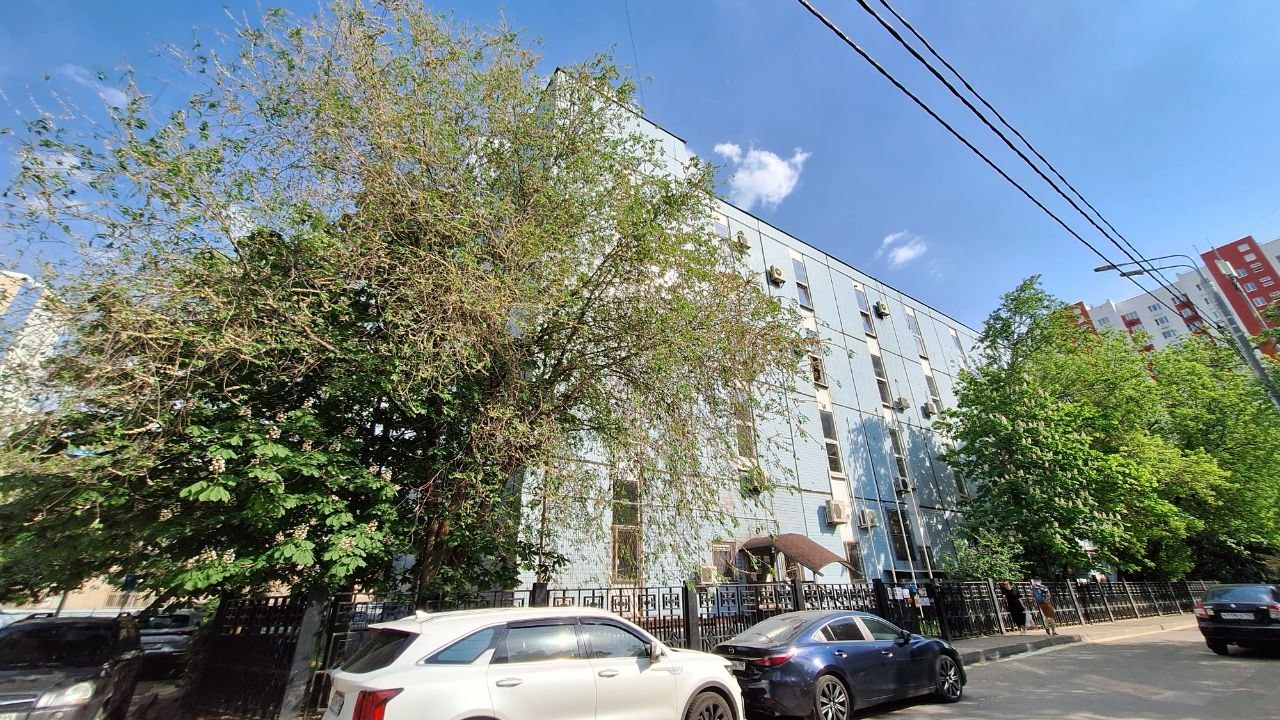 Сдам в аренду офис 61.4 м.кв.