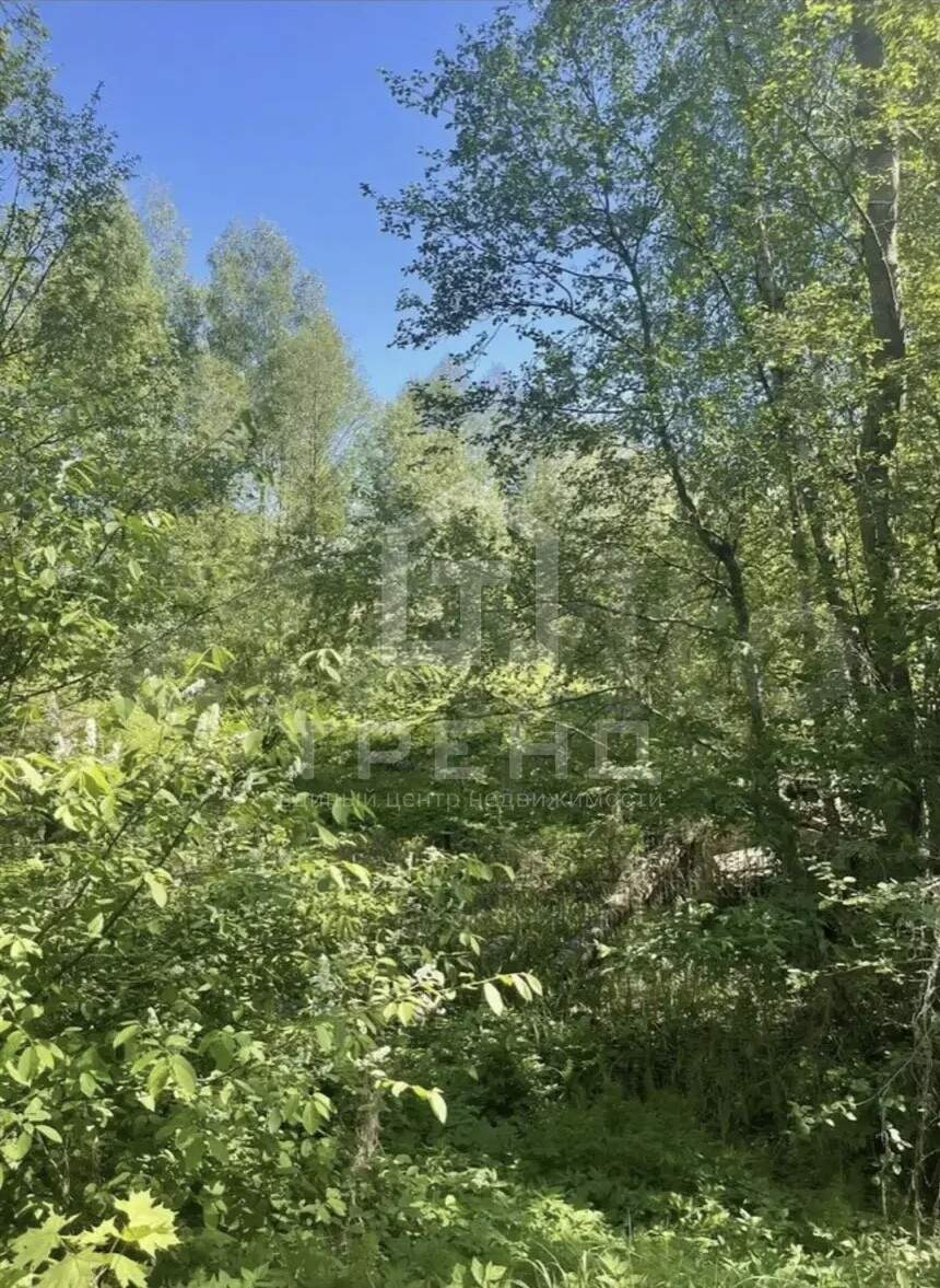Продам земельный участок 1900 м.кв.