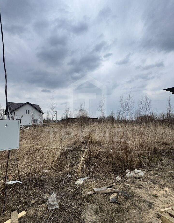 Продам земельный участок 1000 м.кв.