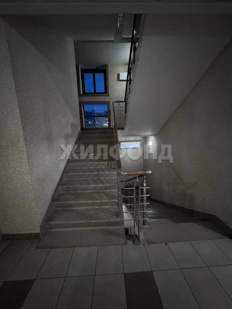 Квартира на продажу в Красноярске, Петра Ломако улица, 14 фото №14