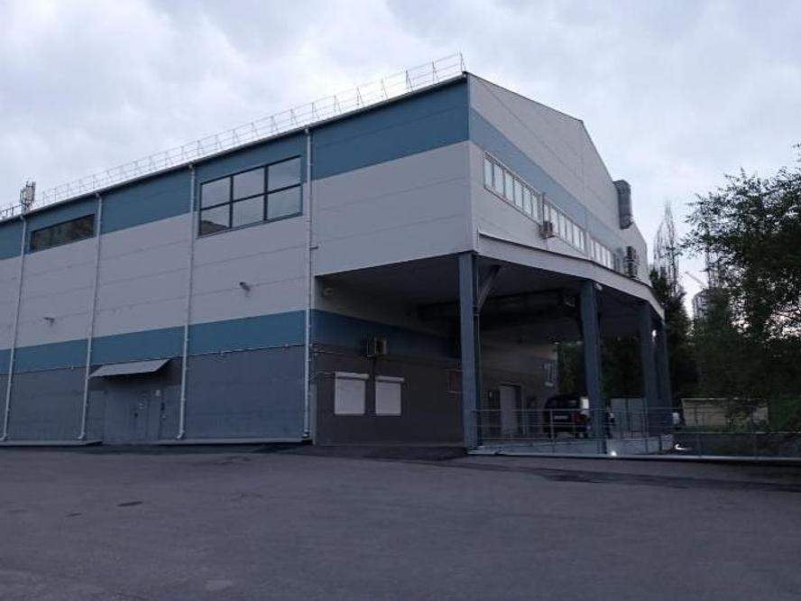 Продам помещение свободного назначения 7600 м.кв.