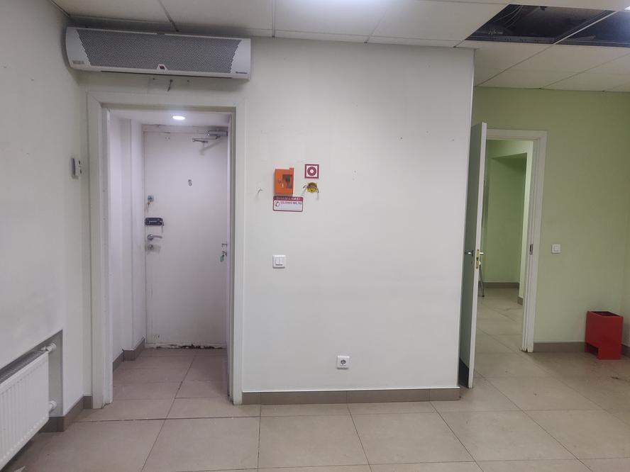 Сдам в аренду помещение свободного назначения 91.3 м.кв.