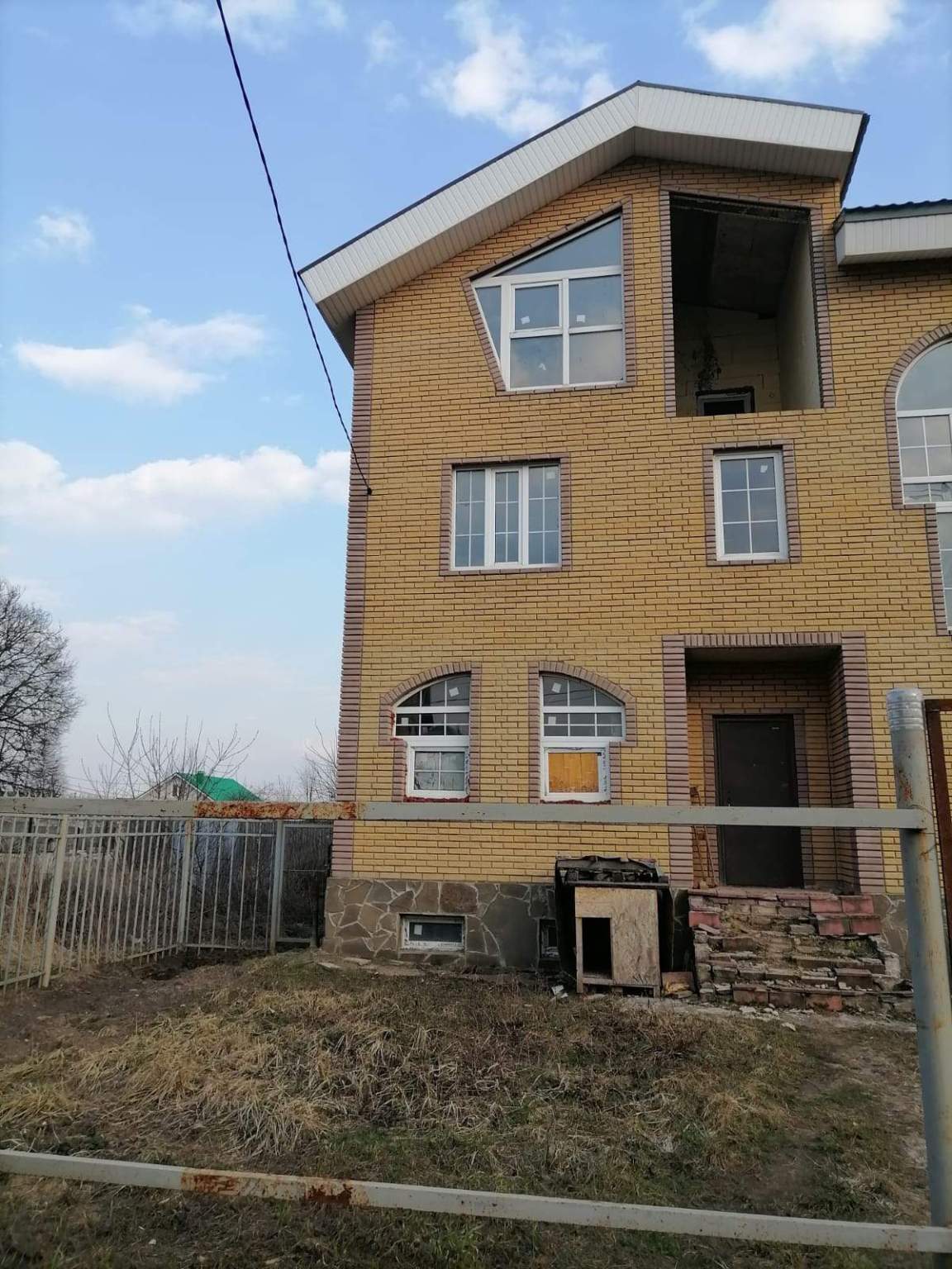 Дом на продажу в Зюзино, Вольная улица, 28 фото №2
