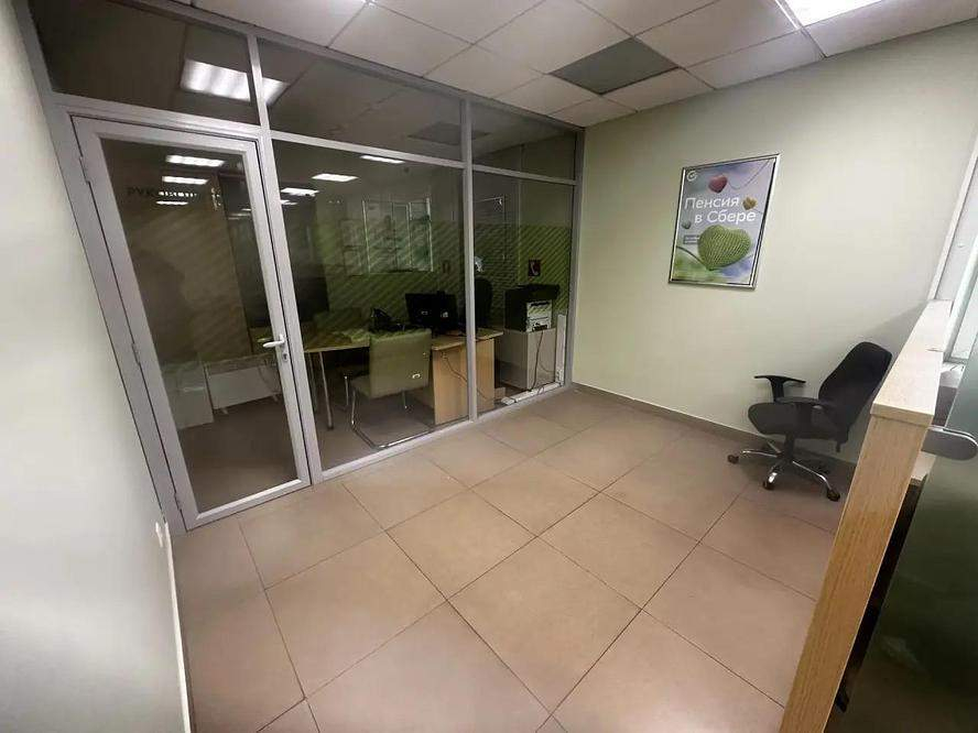 Сдам в аренду офис 72.9 м.кв.