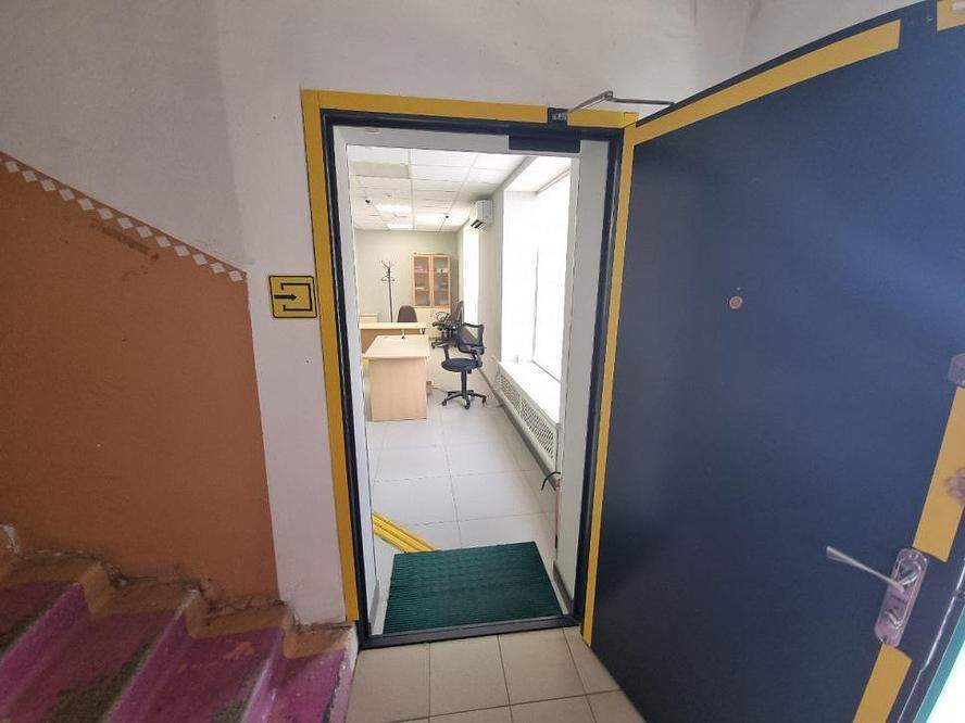 Сдам в аренду офис 80.9 м.кв.