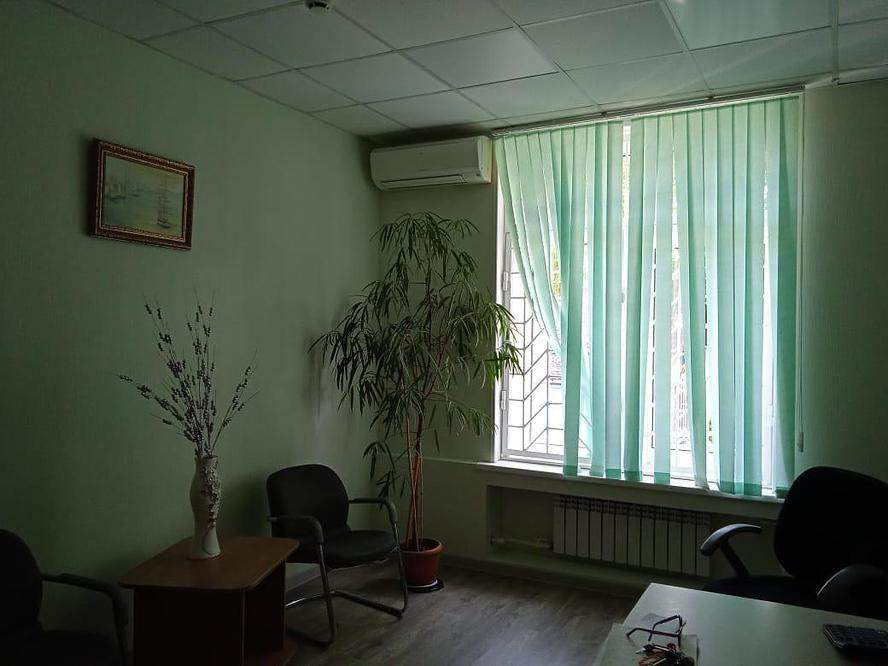 Продам офис 295.7 м.кв.