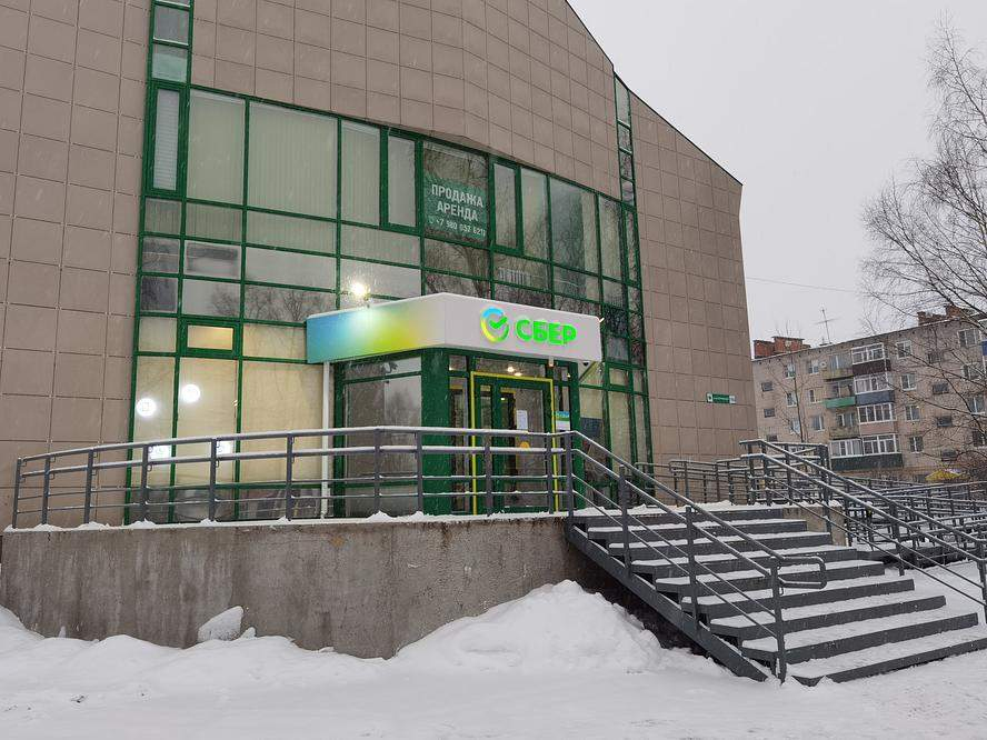 Помещение свободного назначения в аренду в Емве, Дзержинского ул., 116а фото №1