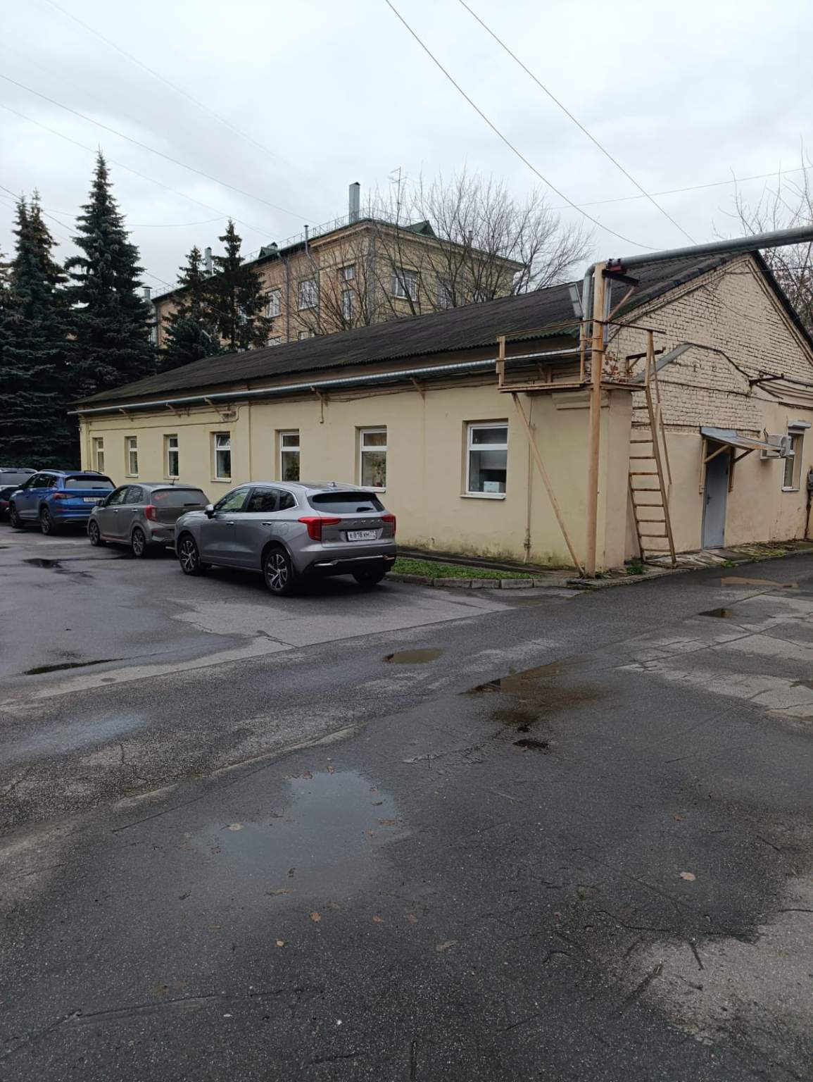 Продам помещение свободного назначения 22000 м.кв.