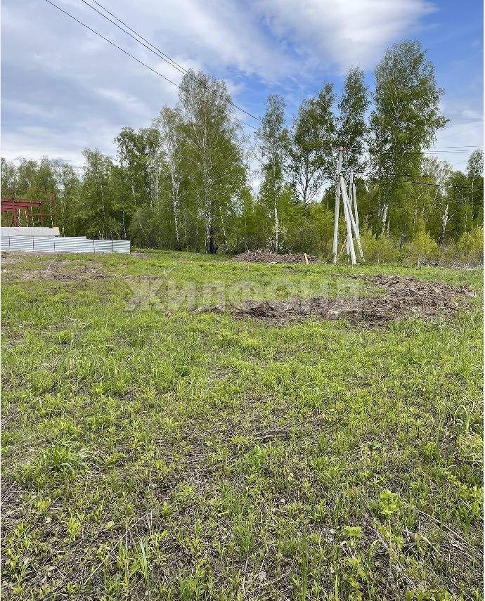 Продам земельный участок 2000 м.кв.