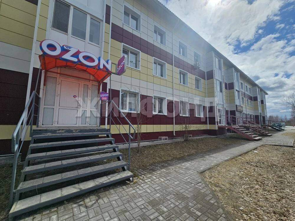 Офис на продажу в Когалыме, Береговая улица, 47 фото №0