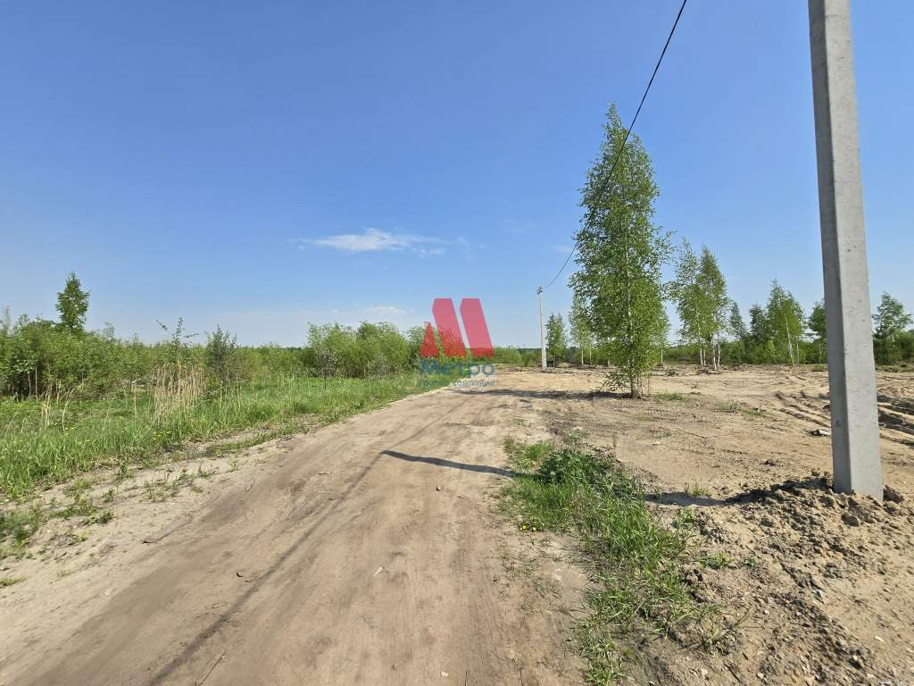Продам земельный участок 1000 м.кв.