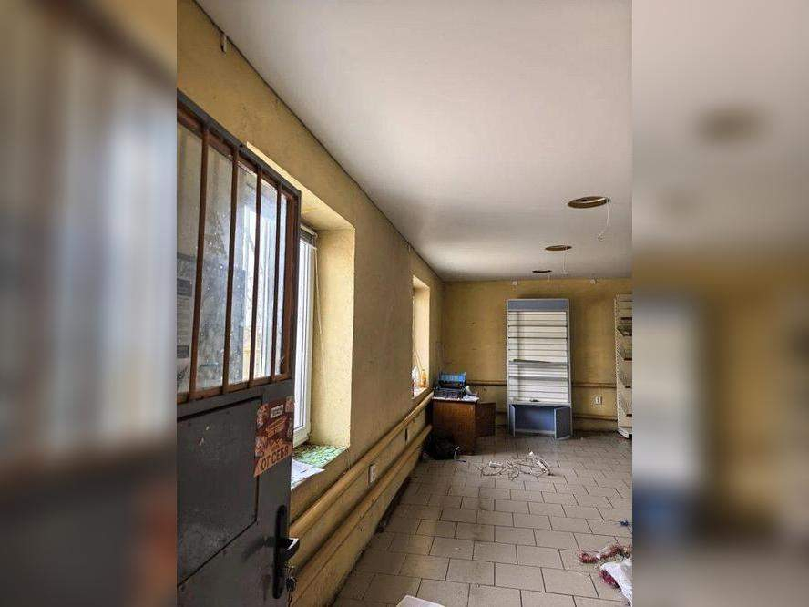 Торговая площадь на продажу в Красносвободном, Советская улица, стр61Б фото №0