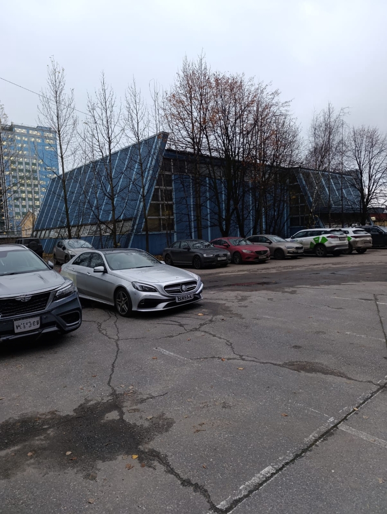Продам помещение свободного назначения 22000 м.кв.