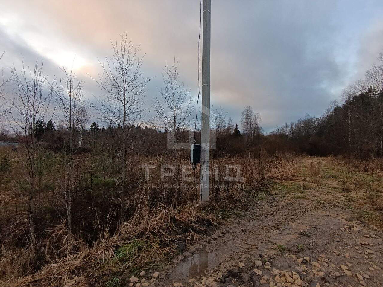 Продам земельный участок 1000 м.кв.