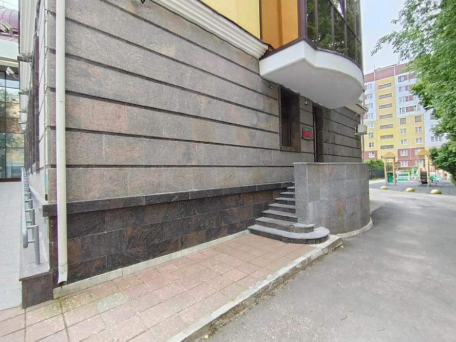 Сдам в аренду помещение свободного назначения 129 м.кв.