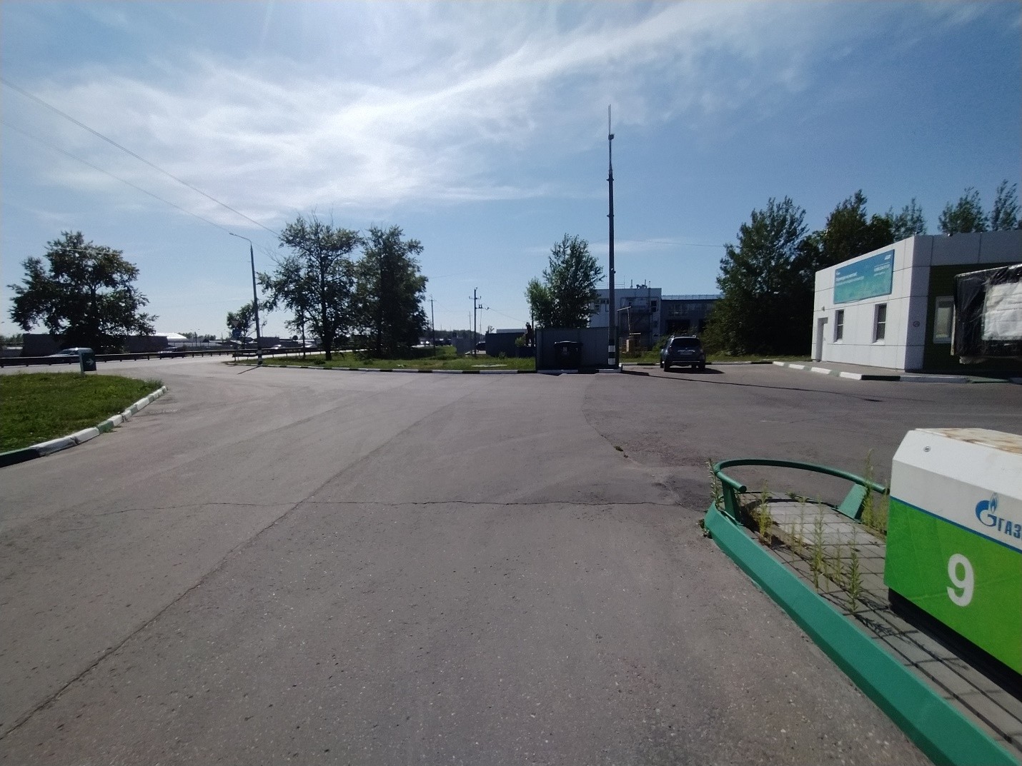 Продам торговое помещение 93.1 м.кв.