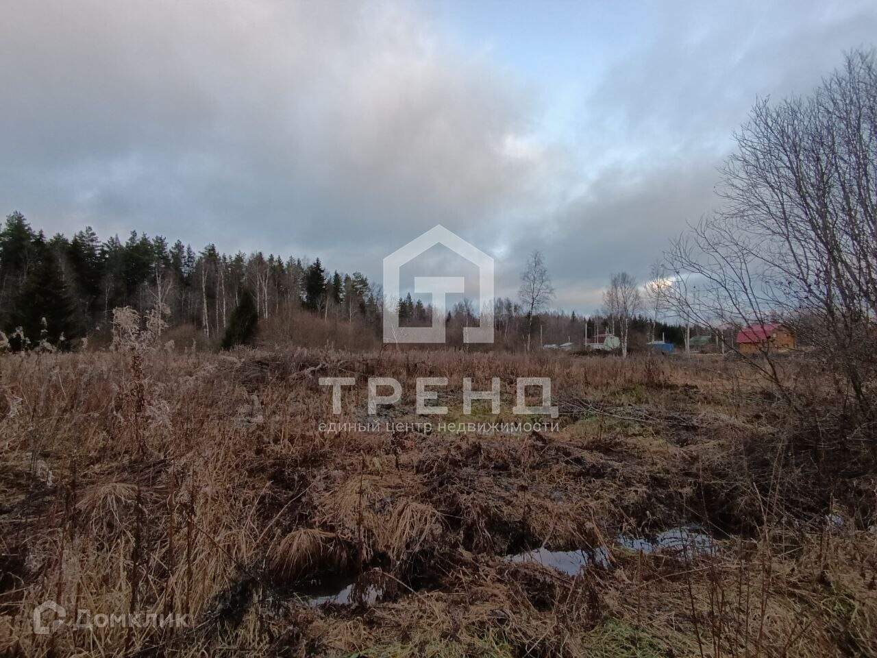 Продам земельный участок 1000 м.кв.