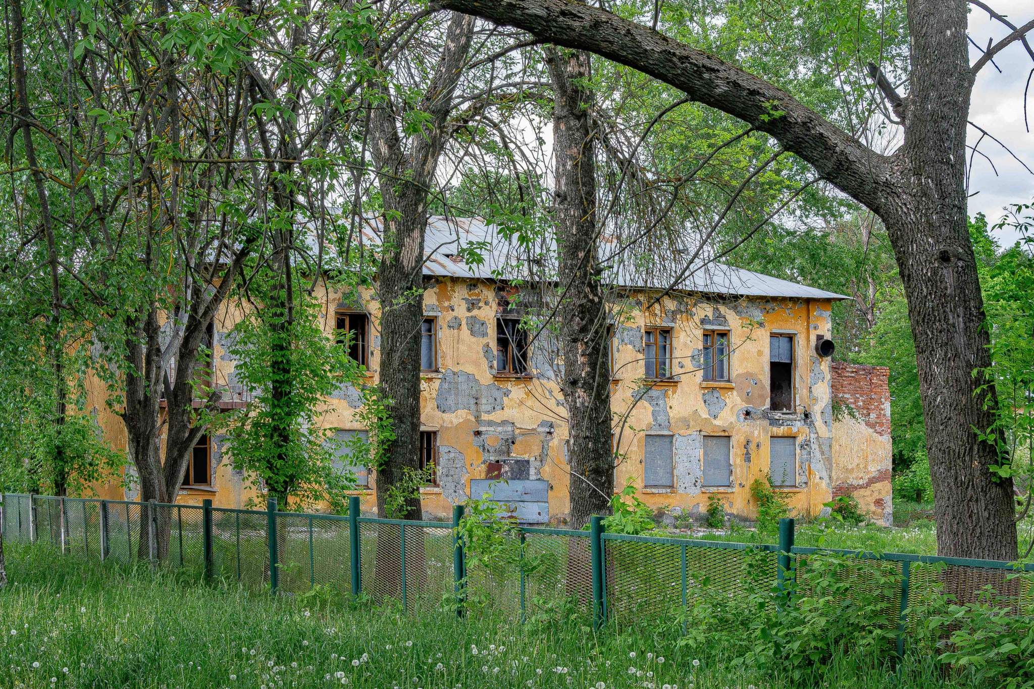 Продам торговое помещение 409 м.кв.