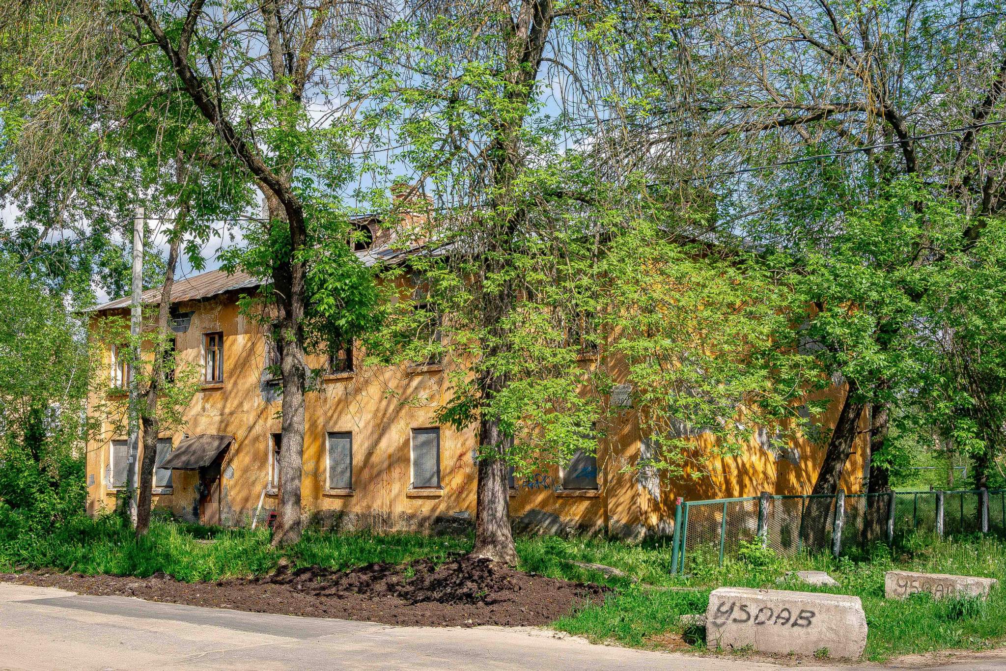 Продам торговое помещение 409 м.кв.