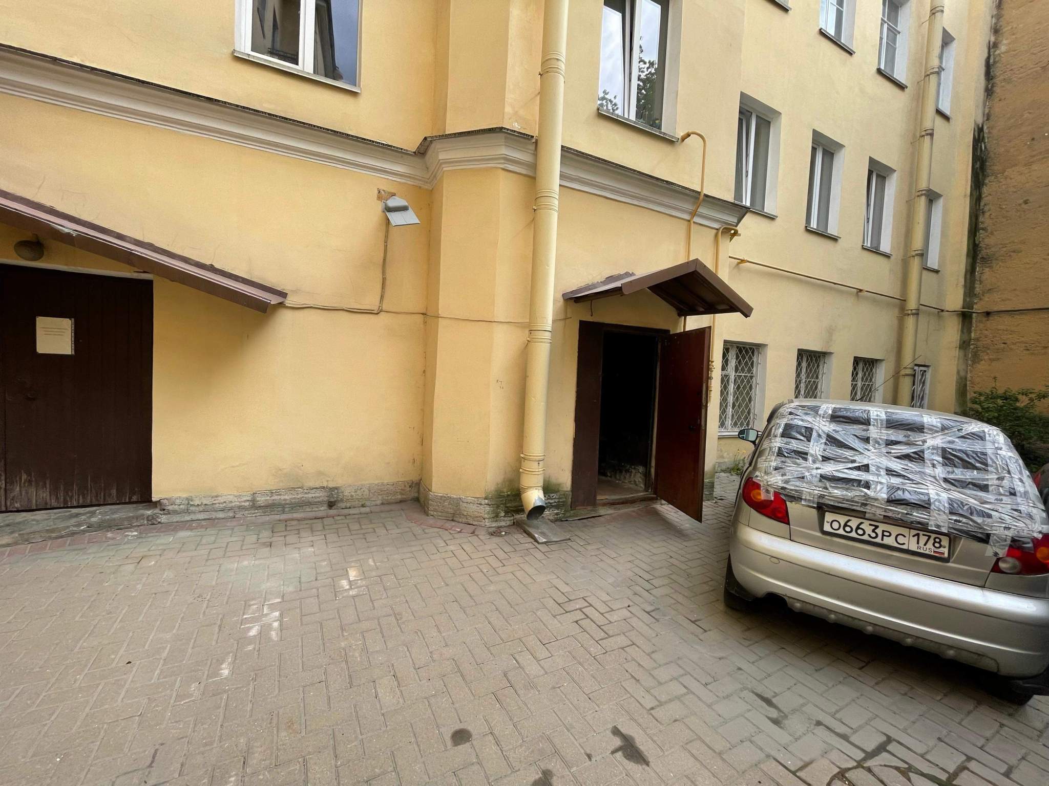 Продам офис 9.2 м.кв.