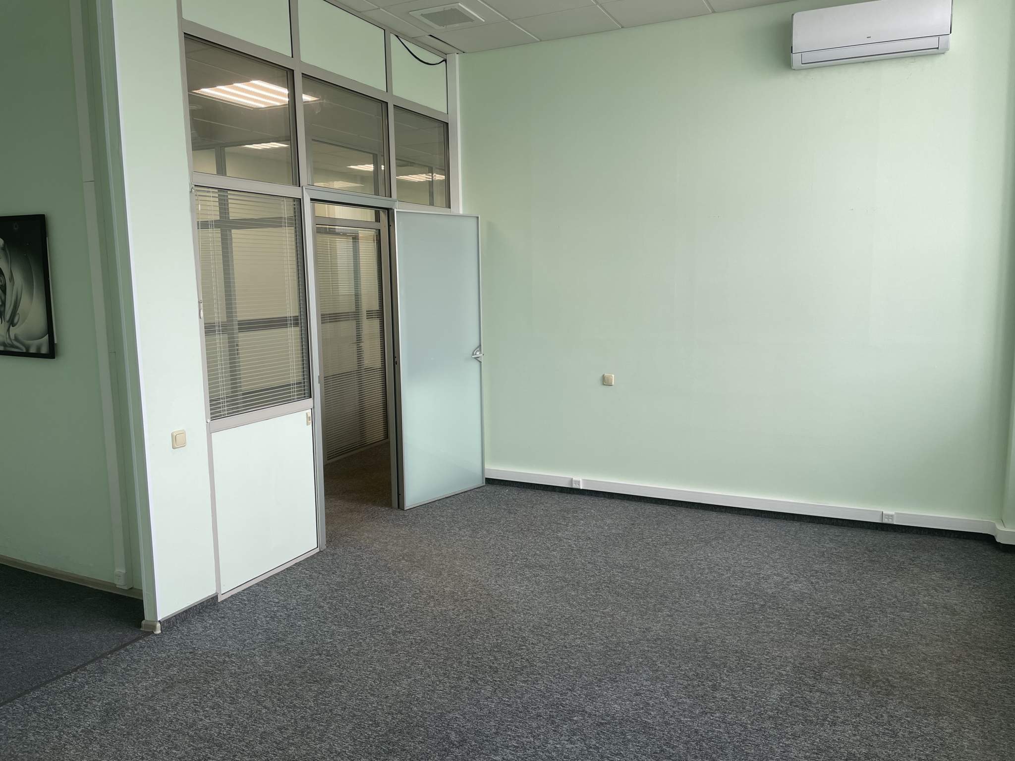 Сдам в аренду офис 226.1 м.кв.