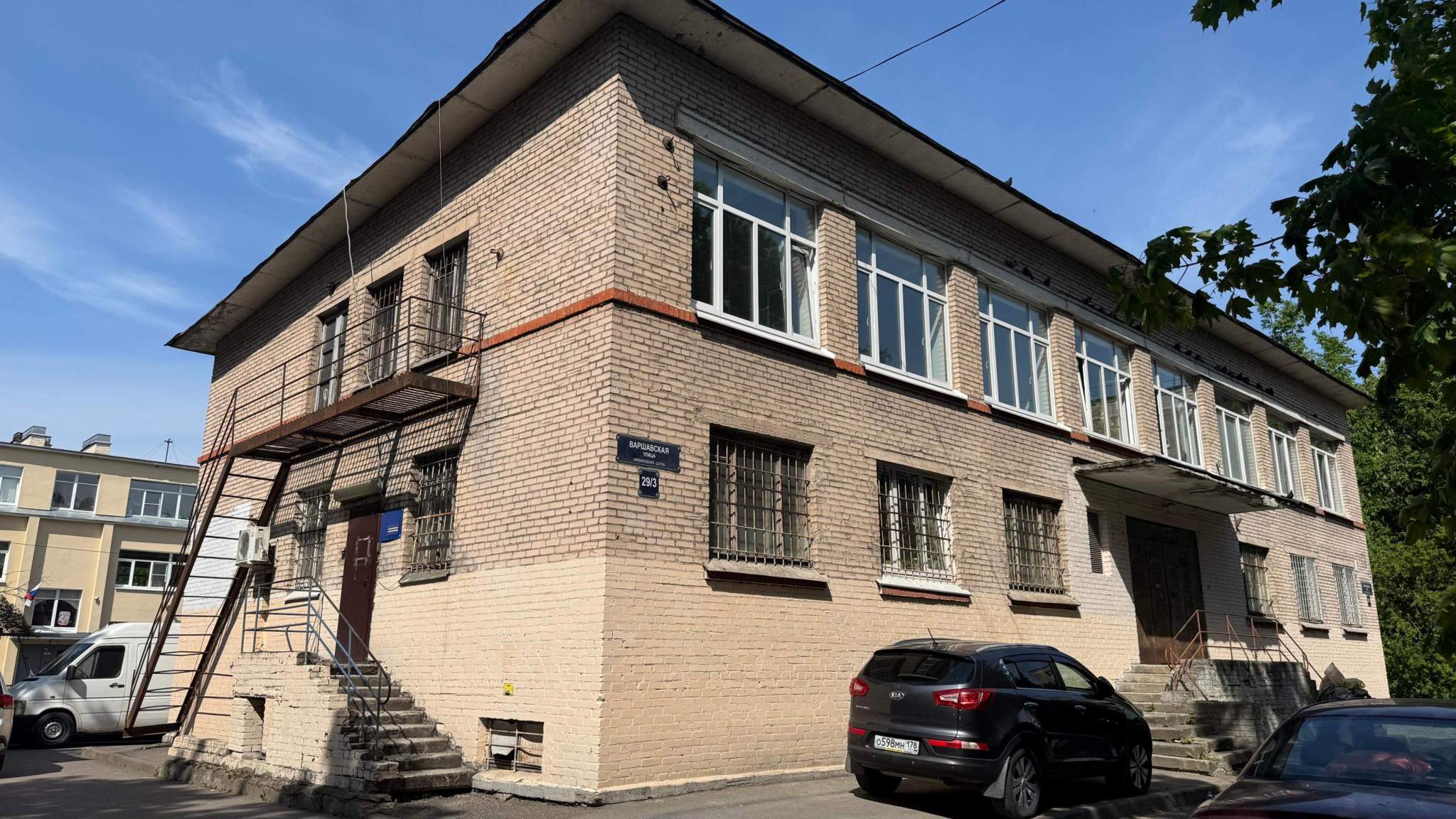 Продам офис 65.3 м.кв.