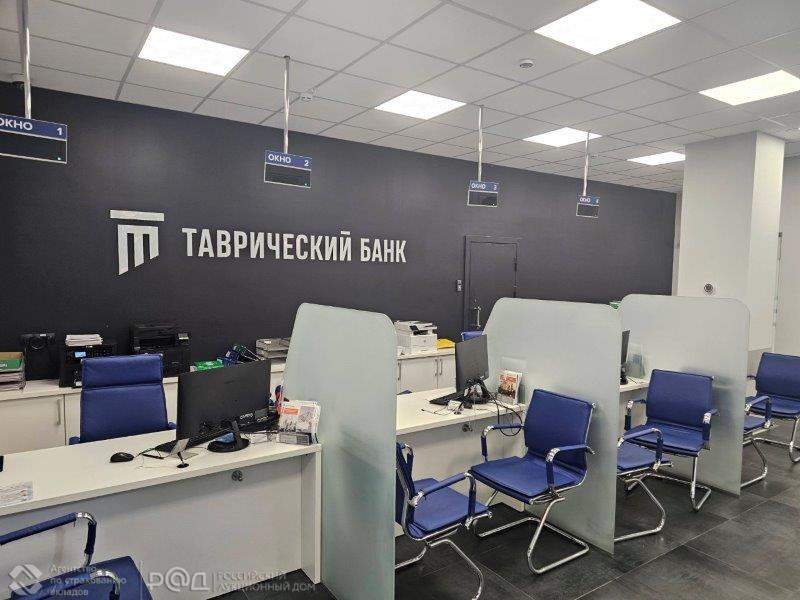 Продам офис 302.8 м.кв.