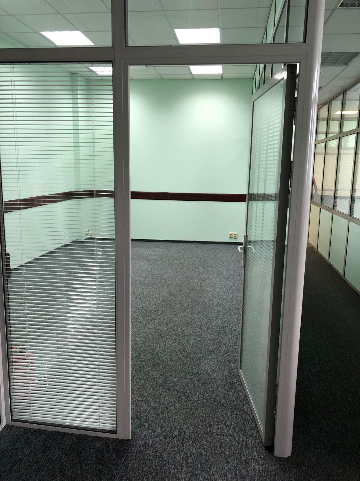 Сдам в аренду офис 226.1 м.кв.