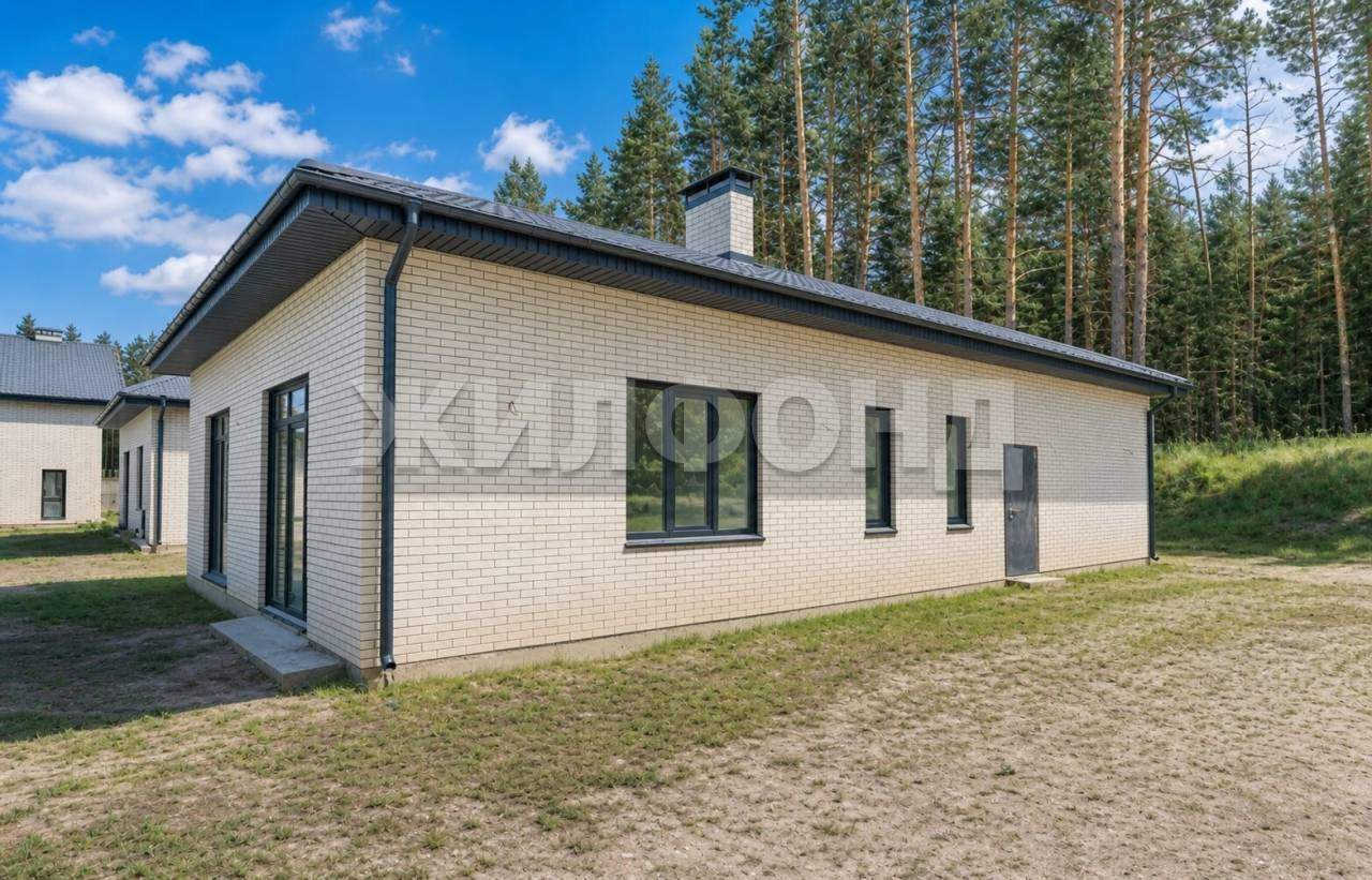 Дом на продажу в деревне Кисловка, Заповедная ул.