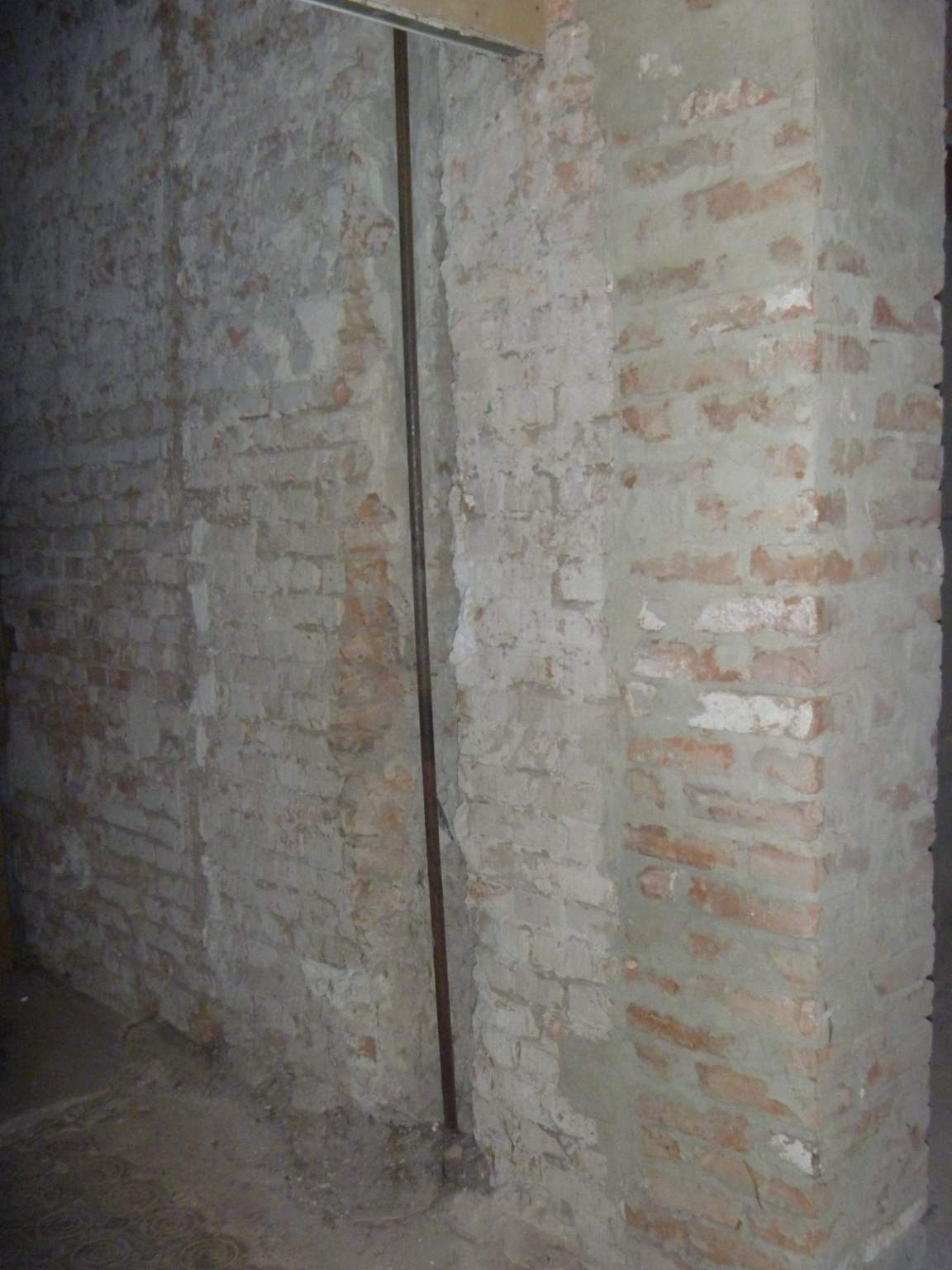 Продам торговое помещение 2572.6 м.кв.