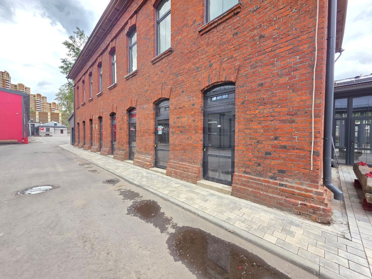 Продам помещение свободного назначения 13.2 м.кв.