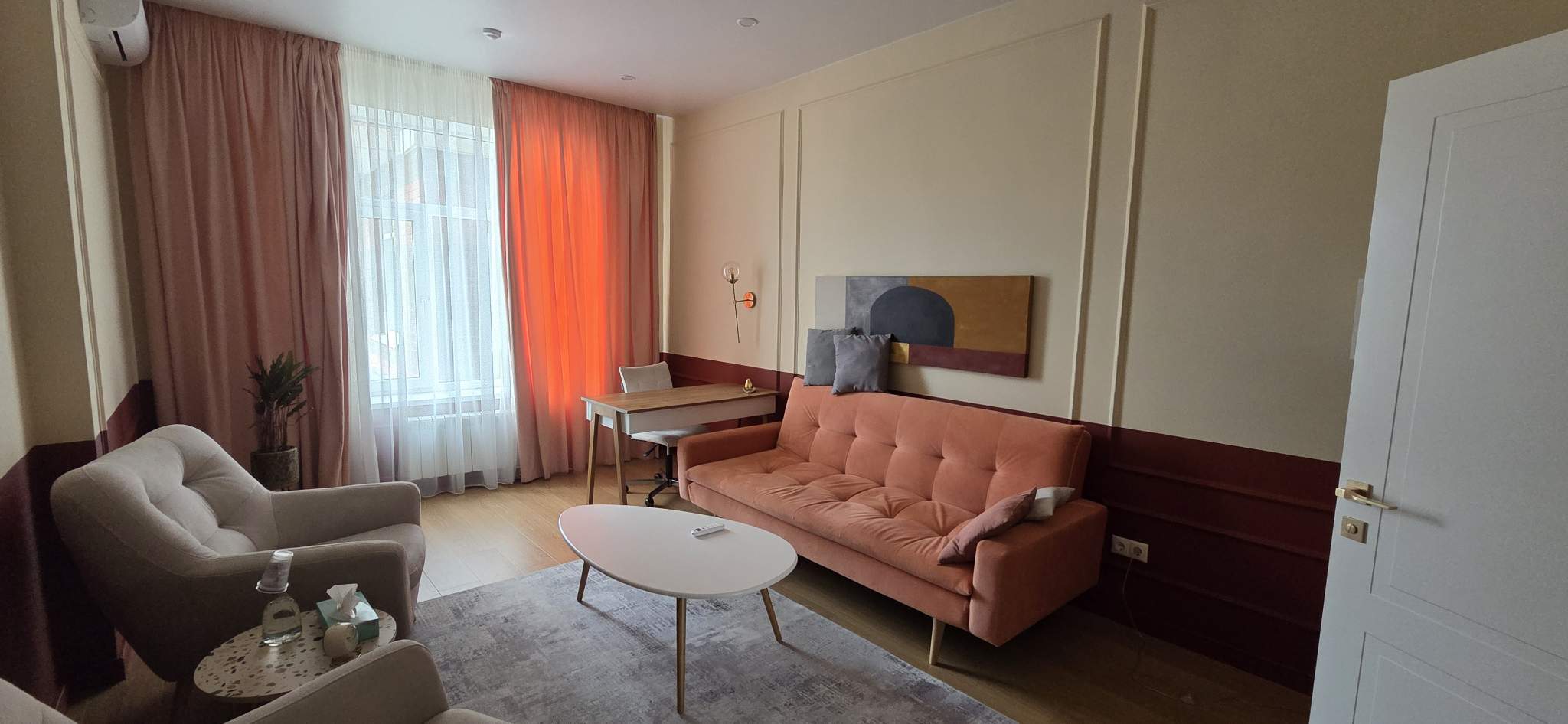 Сдам в аренду офис 205.3 м.кв.