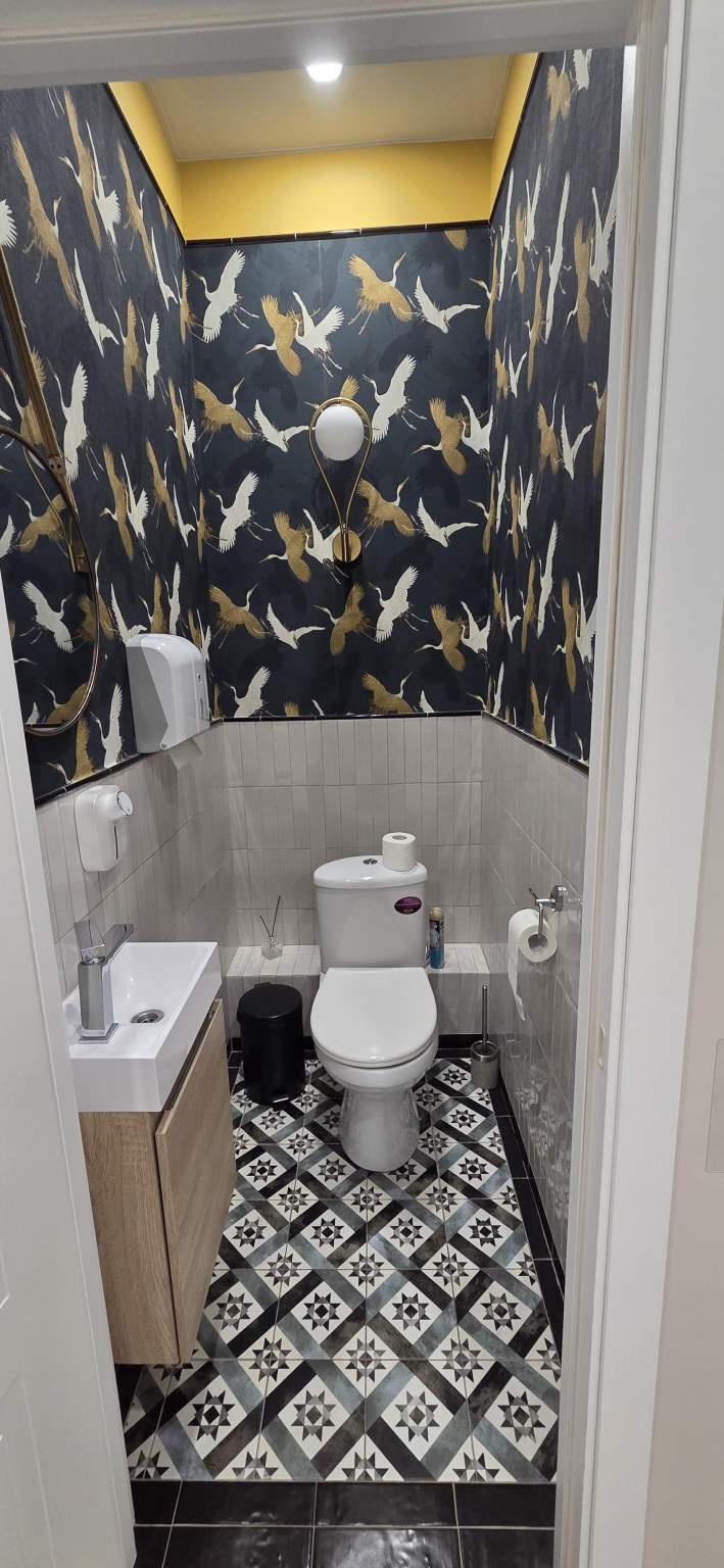 Сдам в аренду офис 205.3 м.кв.