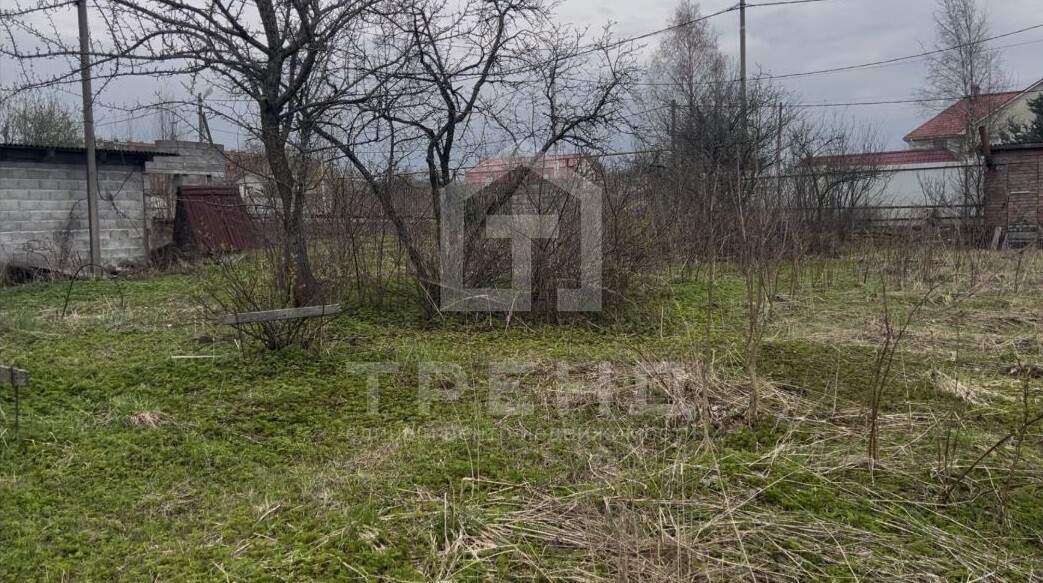 Продам земельный участок 2000 м.кв.